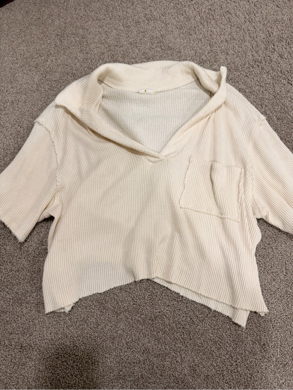 By Together Cream Ribbed Cropped V-Neck Pullover